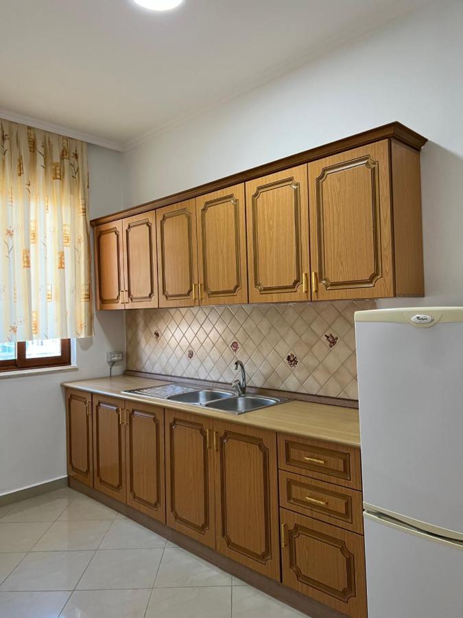 Guest House Il Palazzo Durres Exterior photo